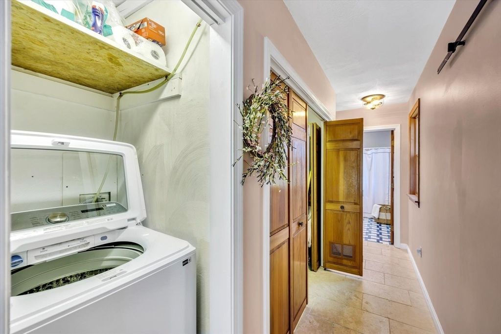 Interior, Utility Closets, Washer