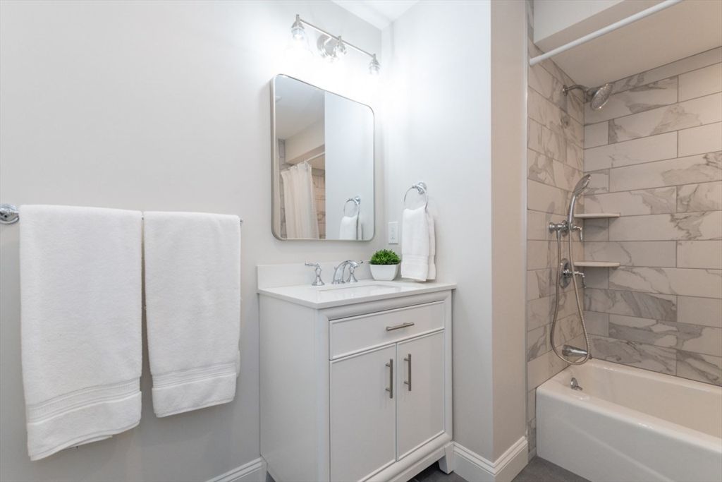 Bathroom, Interior, Marble Walls