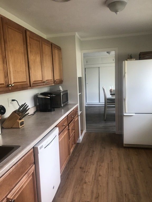 Interior, Kitchen, Wood Texture Flooring