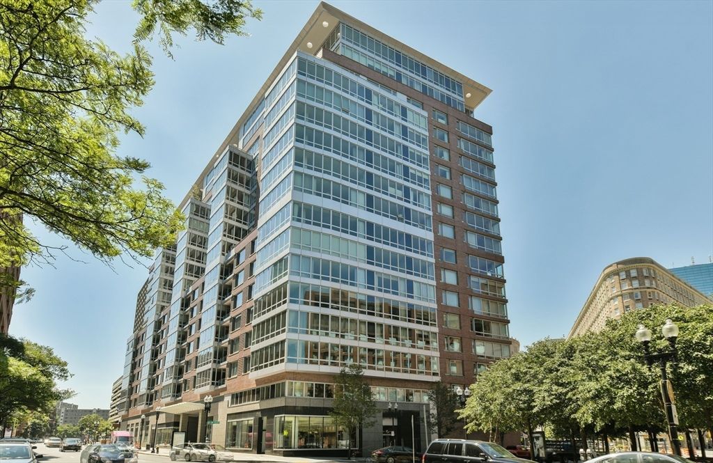 Exterior, Facade, Condo Building