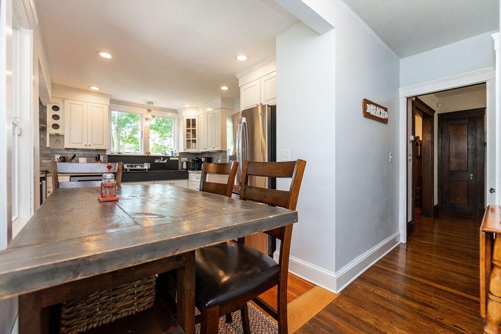 Dining room, Interior, Kitchen, Recessed Lighting, Stainless Steel Appliances, Wood Texture Flooring