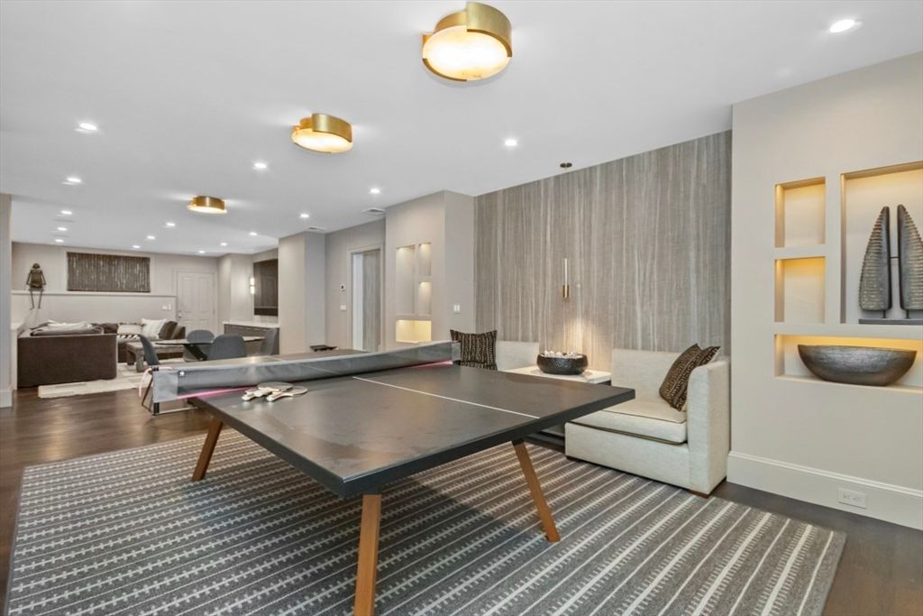 Game Room, Interior, Living room, Recessed Lighting, Wood Texture Flooring