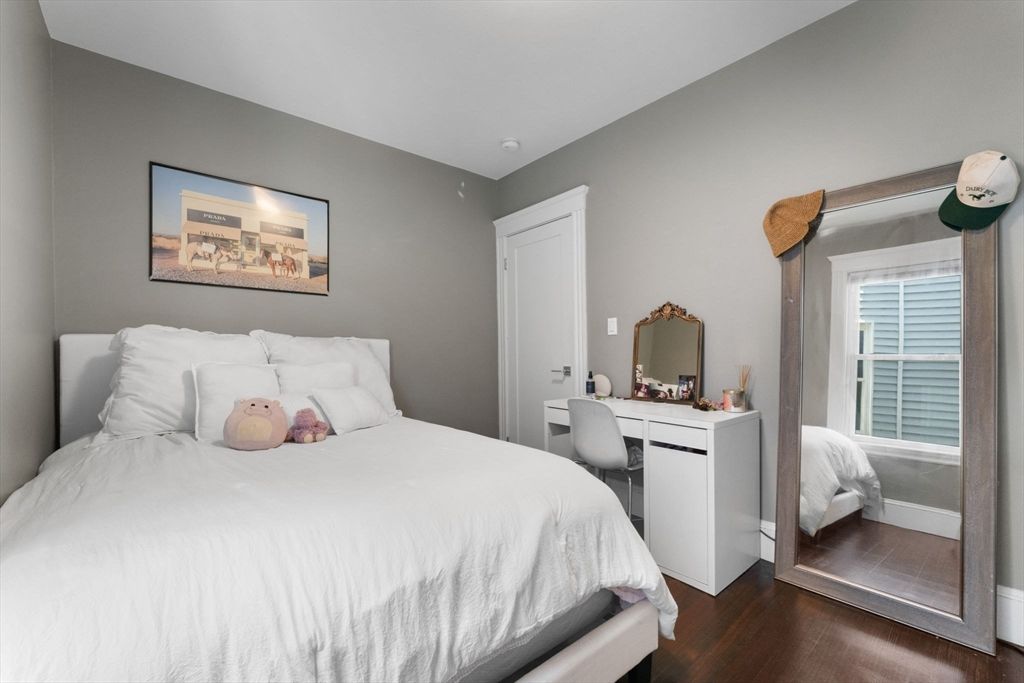 Bedroom, Home Office, Interior, Wood Texture Flooring