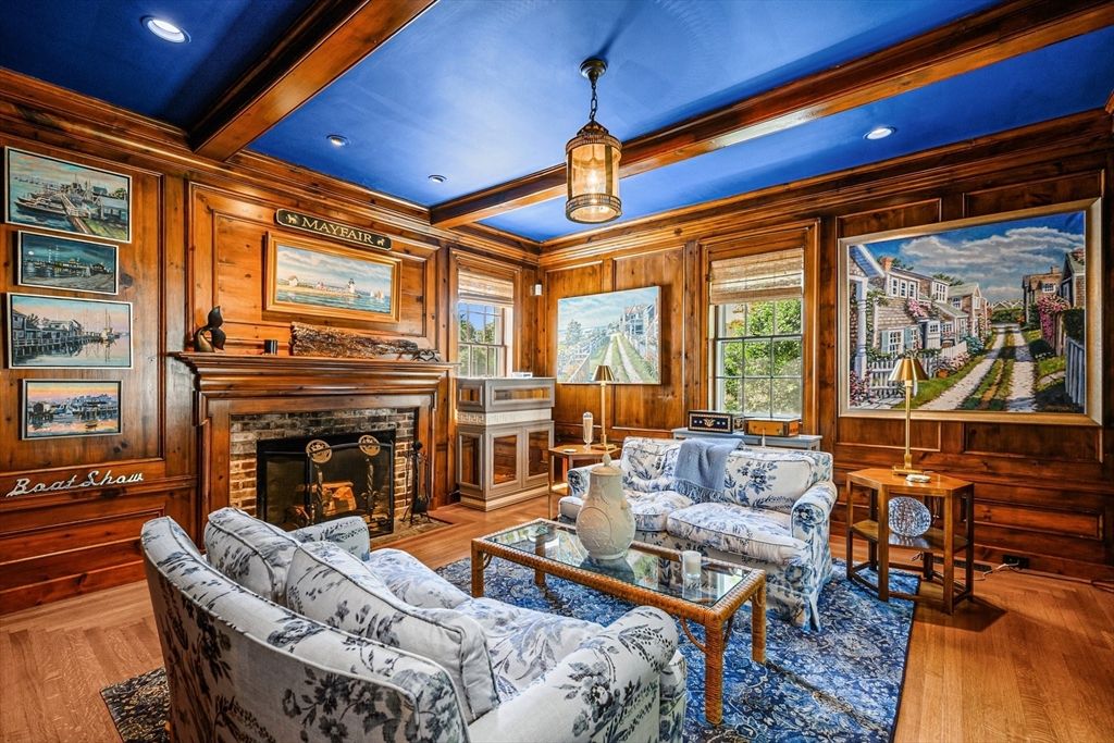 Fireplace, Interior, Living room, Pendant Lights, Recessed Lighting, Wood Texture Flooring, Wooden Walls