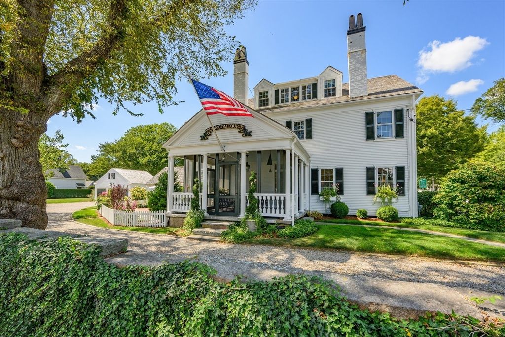 Backyard, Exterior, Facade, Georgian