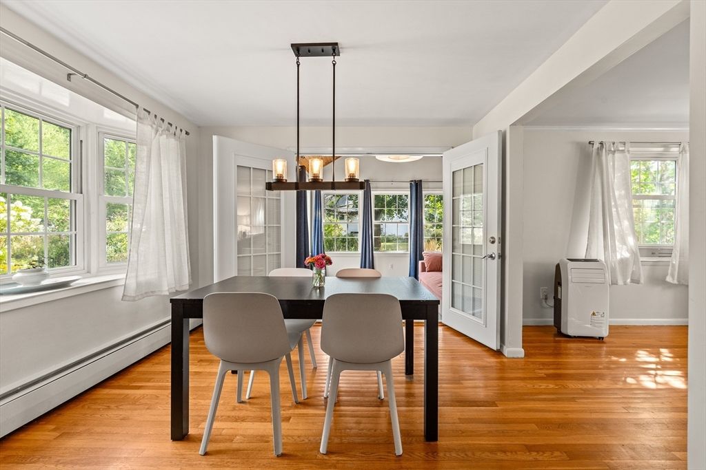 Dining room, Interior, Pendant Lights, Wood Texture Flooring