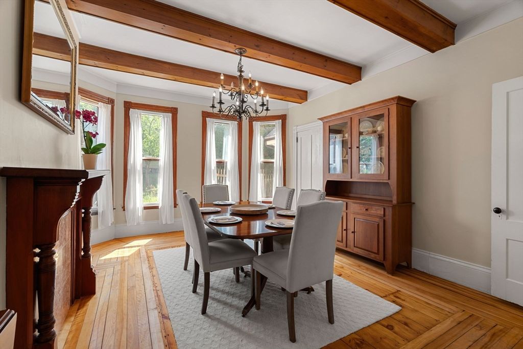 Chandelier, Dining room, Interior, Wooden Beams, Wood Texture Flooring