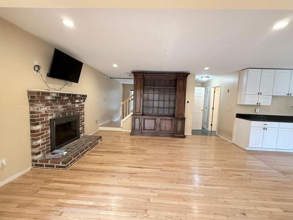 Fireplace, Interior, Recessed Lighting, Wood Texture Flooring