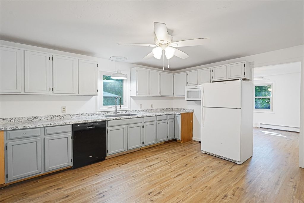 Interior, Kitchen, Wood Texture Flooring