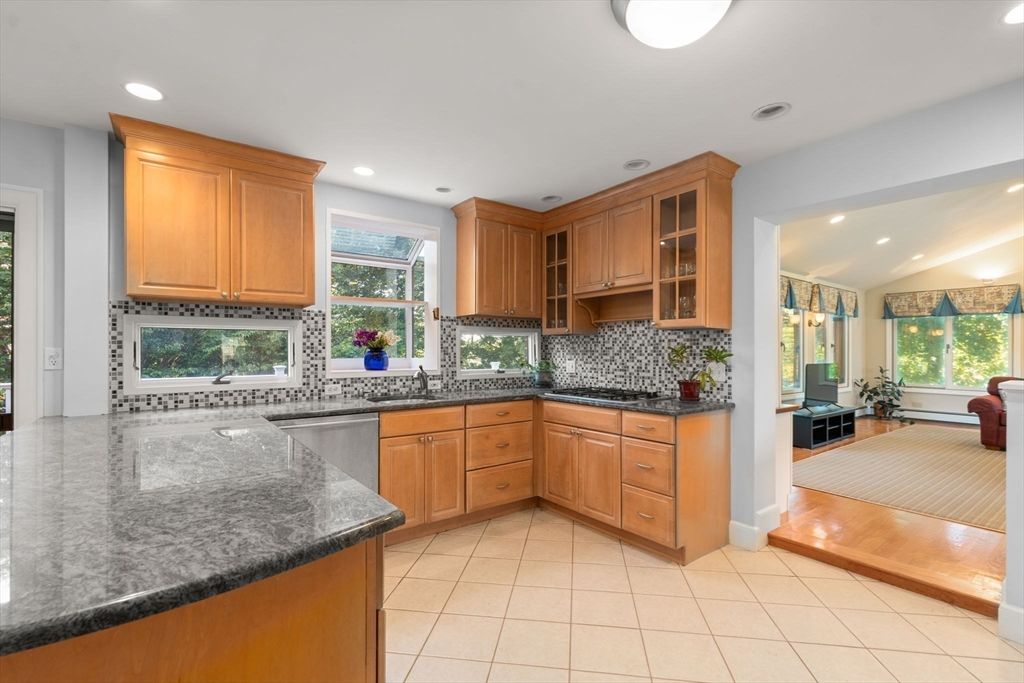 Interior, Kitchen, Recessed Lighting