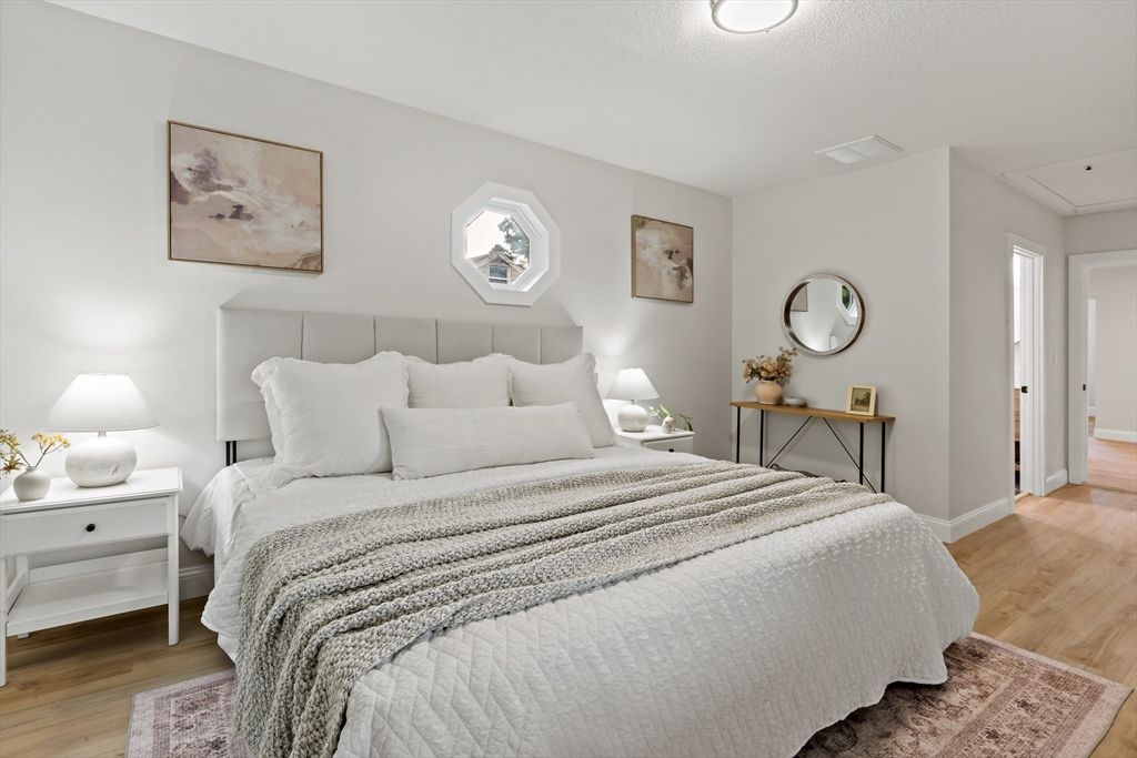 Bedroom, Interior, Wood Texture Flooring