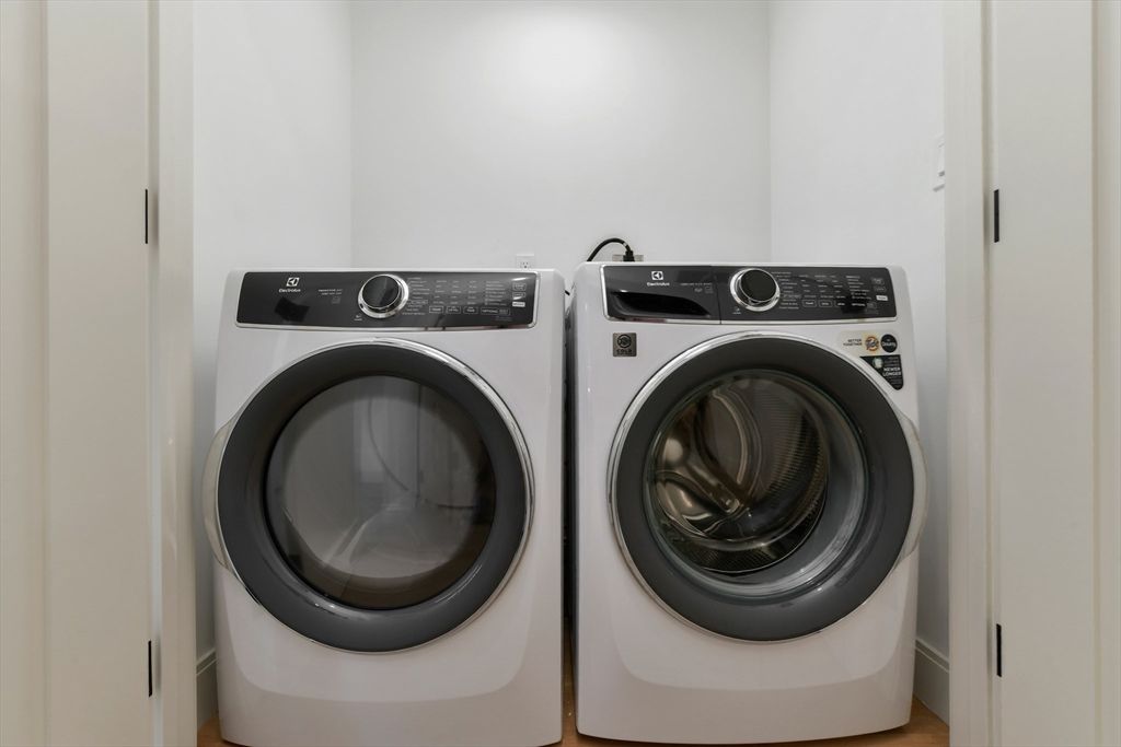 Interior, Utility Closets, Washer