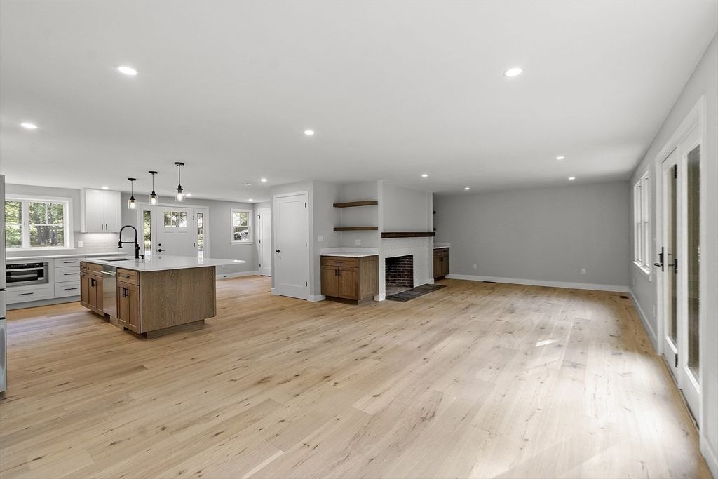 Empty room, Interior, Kitchen, Pendant Lights, Recessed Lighting, Wood Texture Flooring