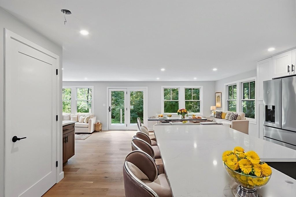Dining room, Interior, Kitchen, Living room, Recessed Lighting, Stainless Steel Appliances, Wood Texture Flooring