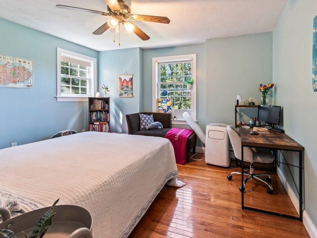 Bedroom, Home Office, Interior, Wood Texture Flooring