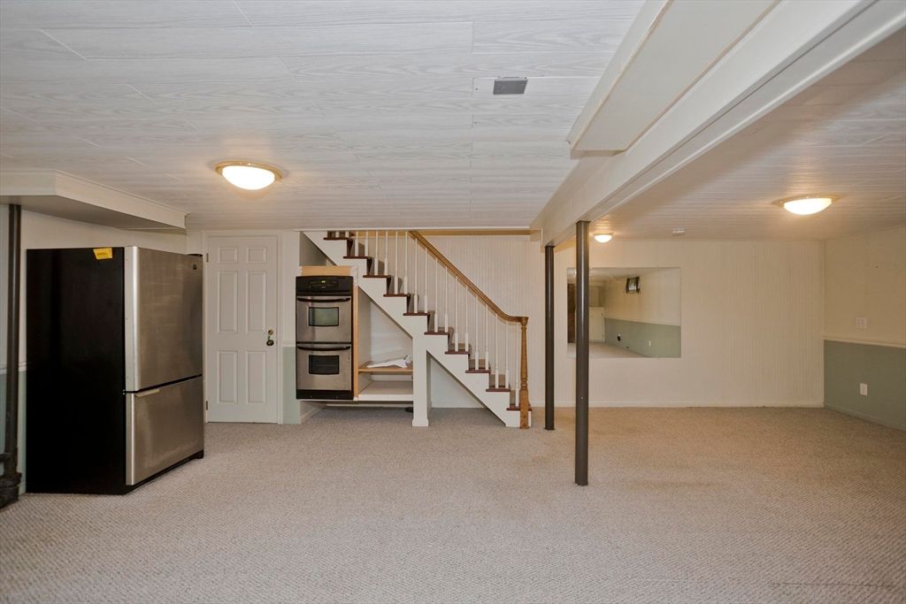 Empty room, Interior, Kitchen, Stainless Steel Appliances