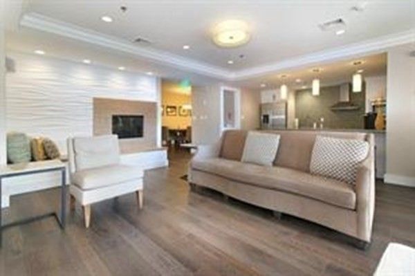 Interior, Kitchen, Living room, Pendant Lights, Recessed Lighting, Stainless Steel Appliances, Wood Texture Flooring