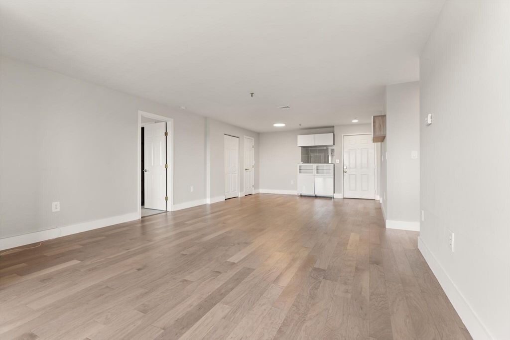 Empty room, Interior, Kitchen, Recessed Lighting, Wood Texture Flooring