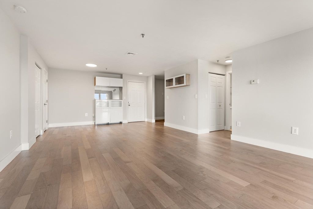 Empty room, Interior, Kitchen, Recessed Lighting, Wood Texture Flooring