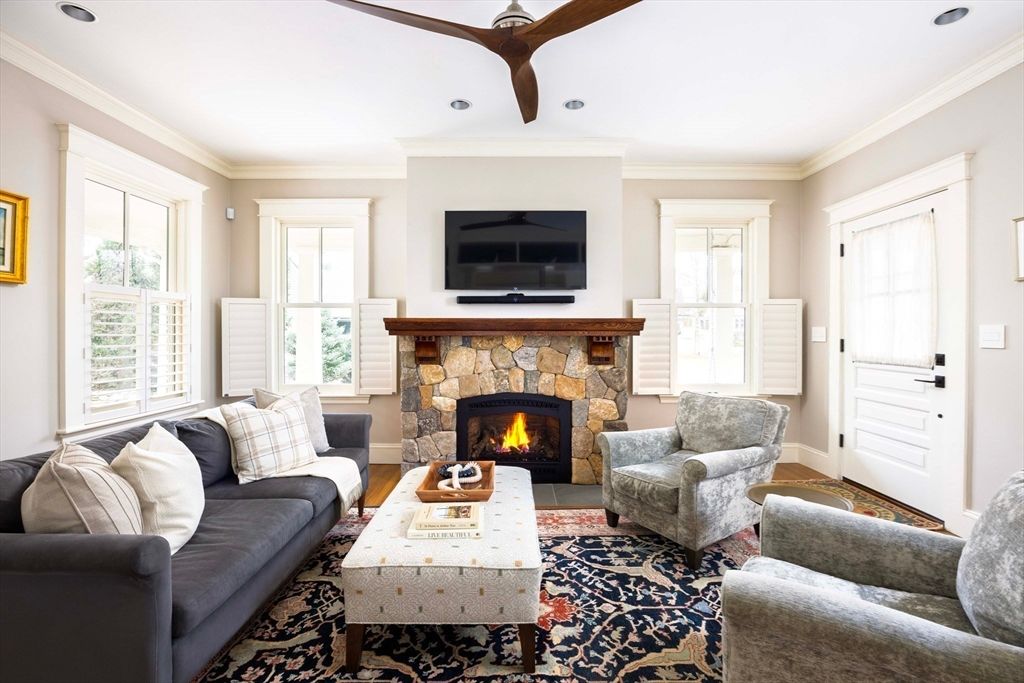 Fireplace, Interior, Living room, Recessed Lighting
