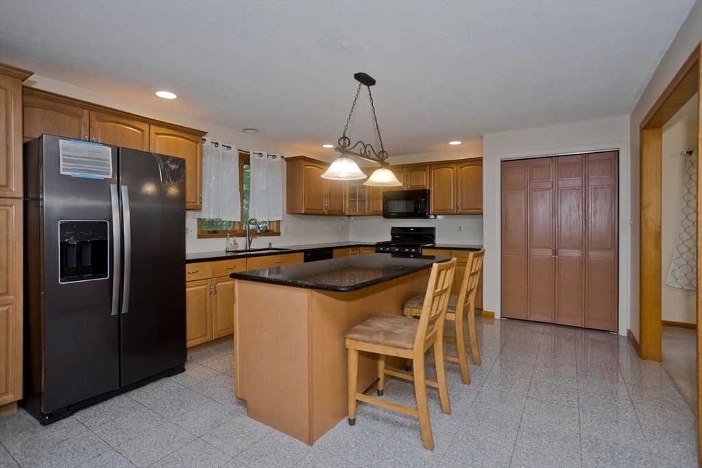 Interior, Kitchen, Pendant Lights, Recessed Lighting