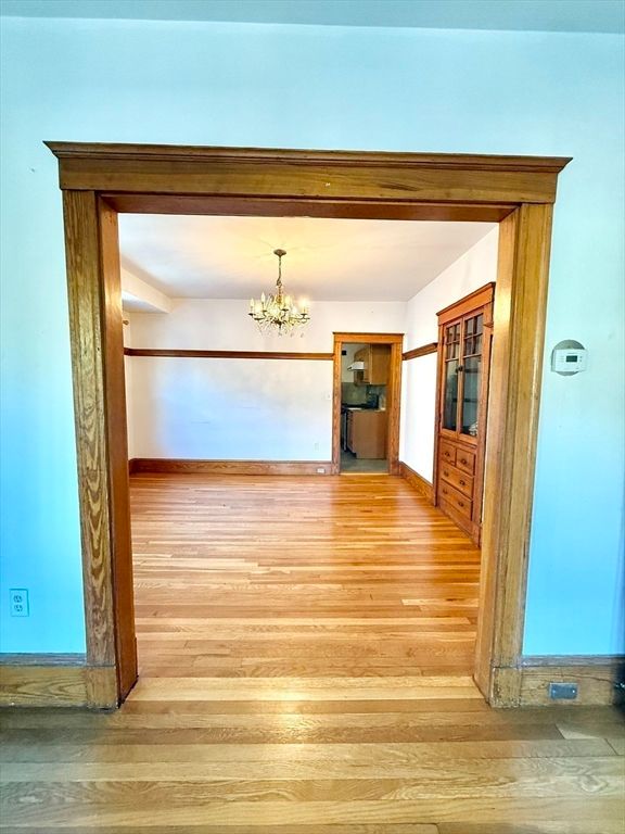 Chandelier, Empty room, Interior, Wood Texture Flooring