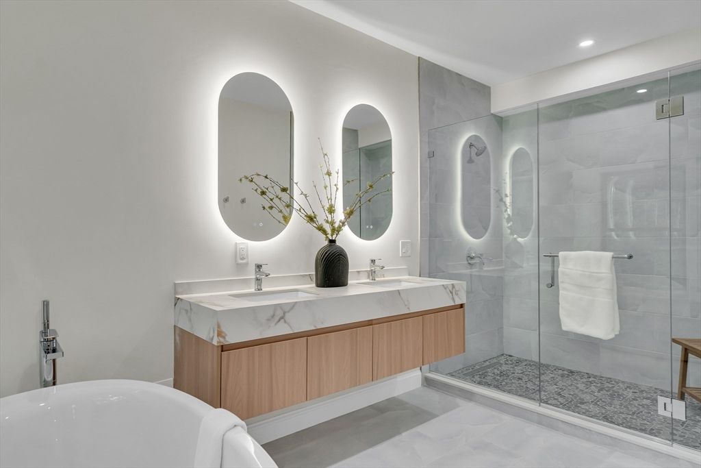 Bathroom, Dual Sink Vanities, Glass Shower, Interior, Recessed Lighting