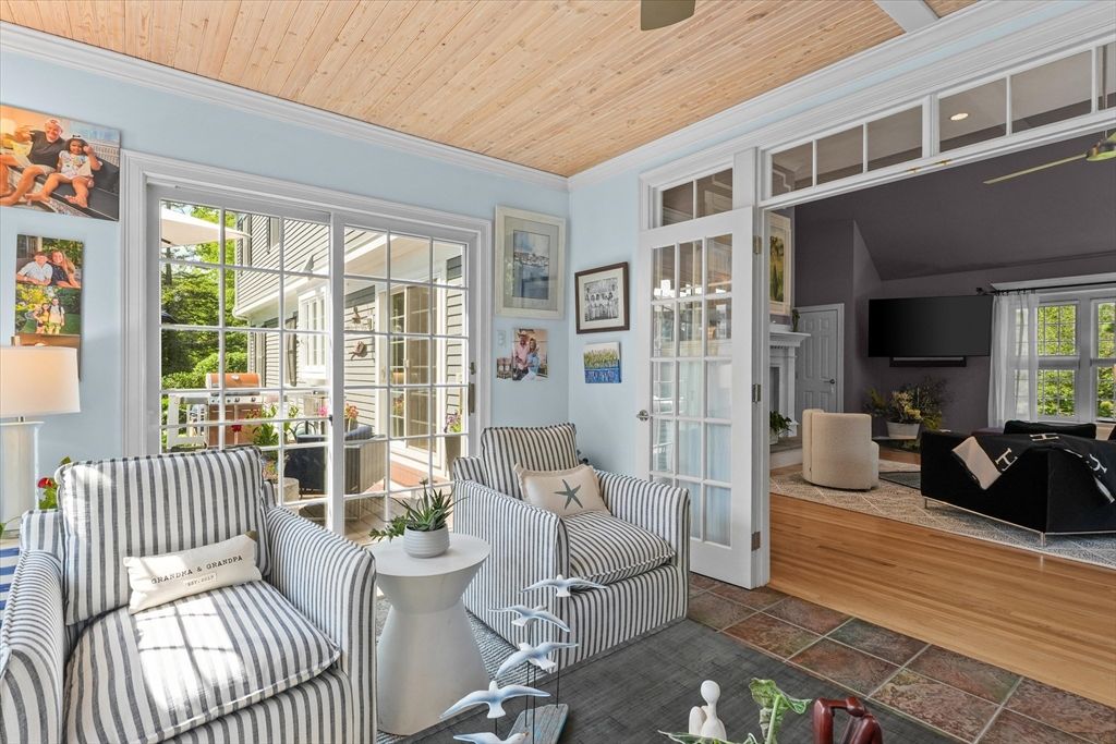 Interior, Living room, Sun Room, Wooden Ceilings, Wood Texture Flooring