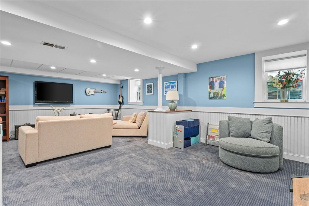 Interior, Living room, Recessed Lighting