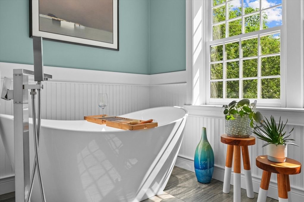 Bathroom, Interior, Wood Texture Flooring