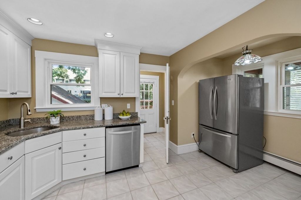 Interior, Kitchen, Recessed Lighting