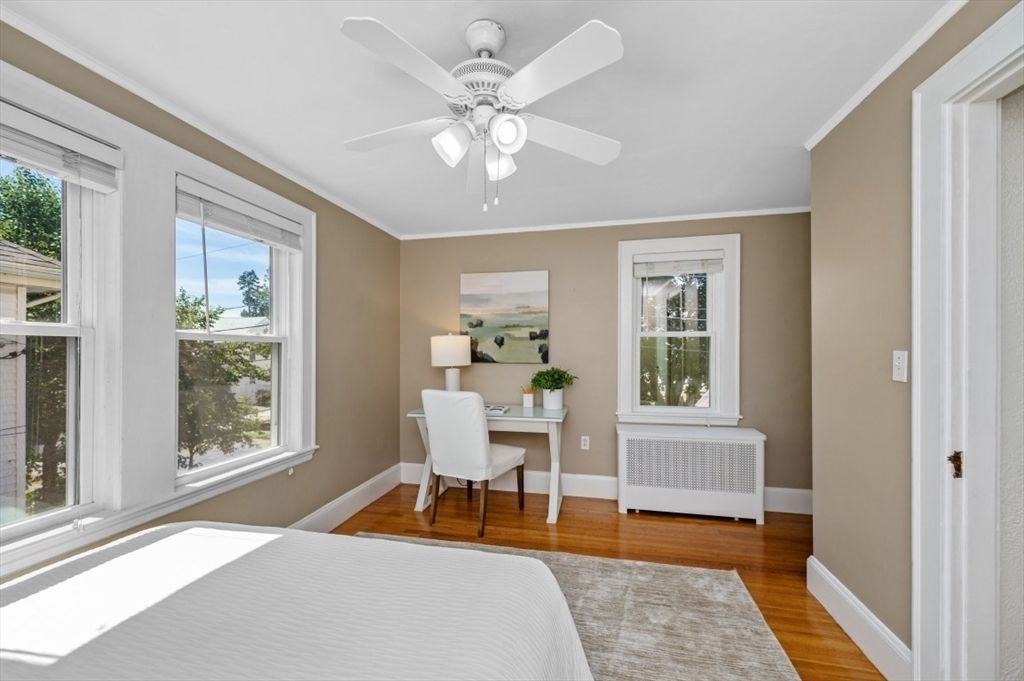 Bedroom, Home Office, Interior, Wood Texture Flooring