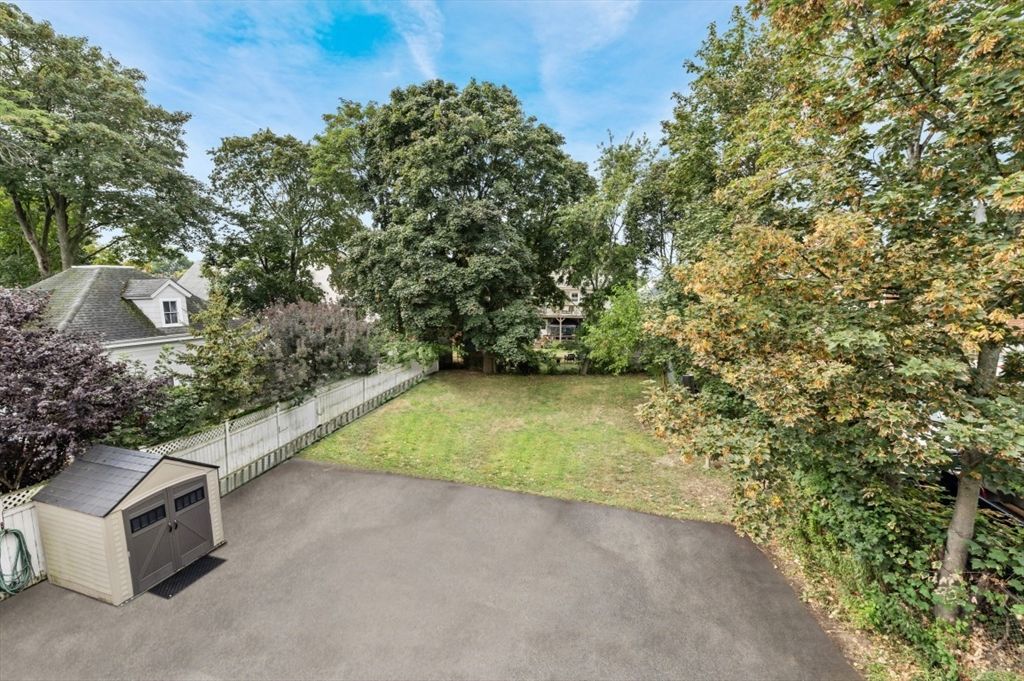 Backyard, Detached Garage, Exterior