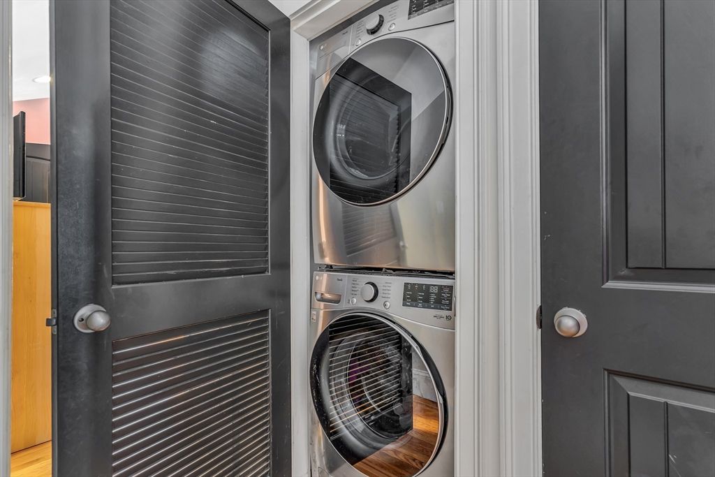 Interior, Utility Closets, Washer