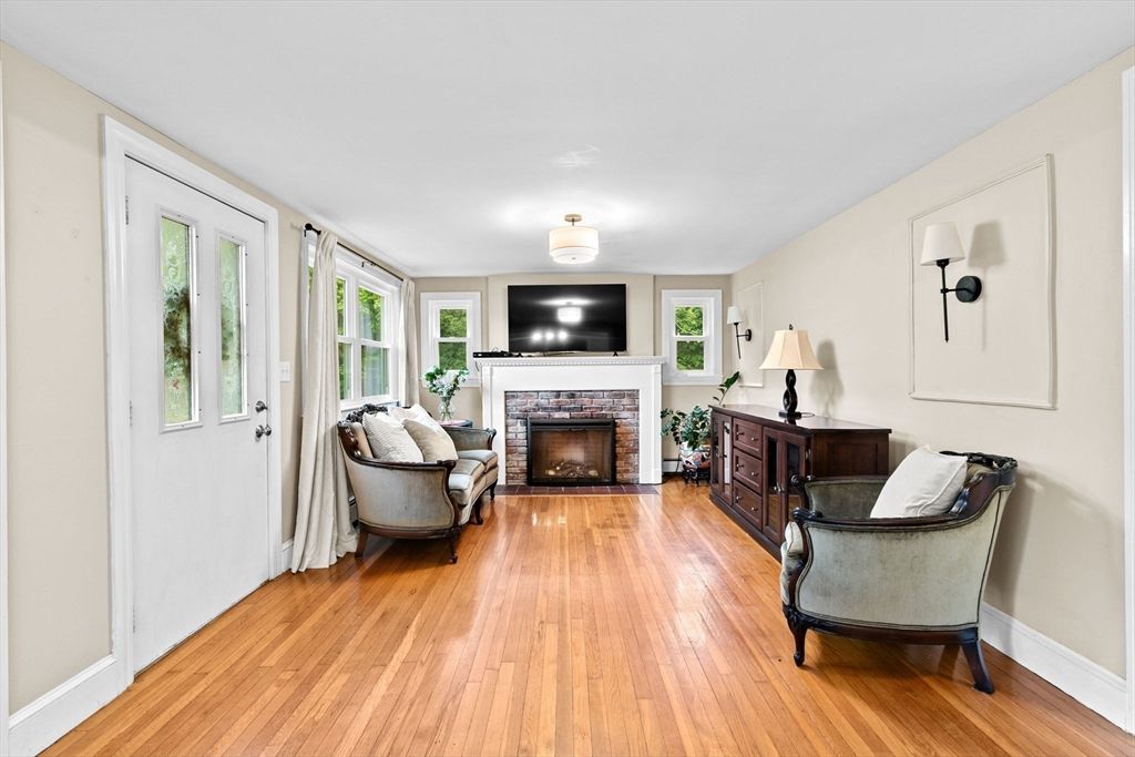 Fireplace, Interior, Living room, Wood Texture Flooring
