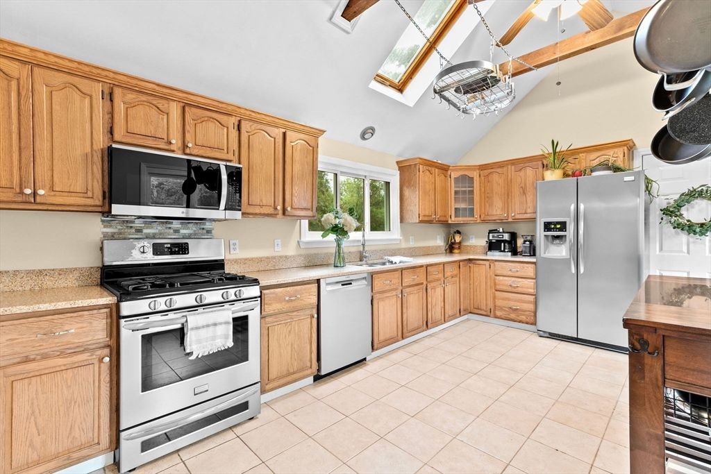 Interior, Kitchen, Stainless Steel Appliances