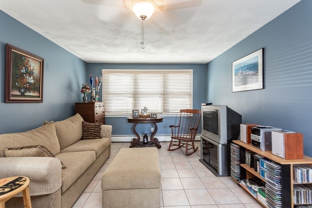 Interior, Living room