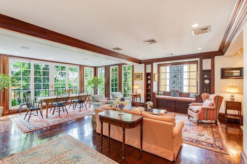 Dining room, Interior, Living room, Recessed Lighting, Wood Texture Flooring