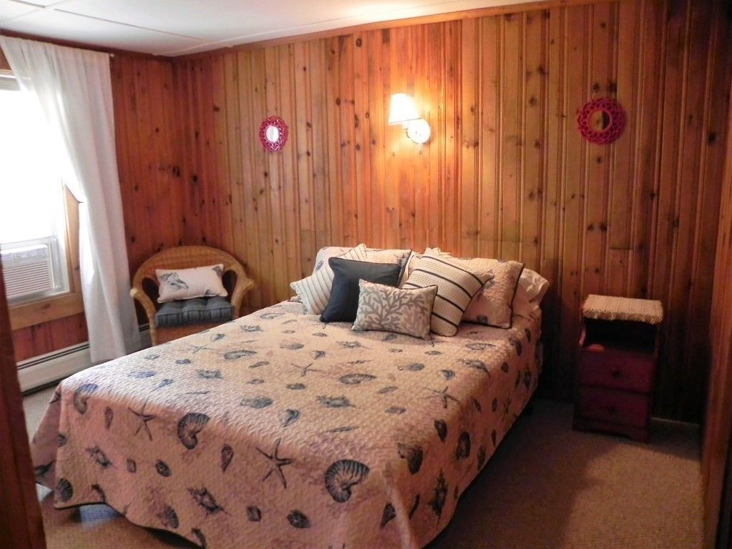 Bedroom, Interior, Wooden Walls