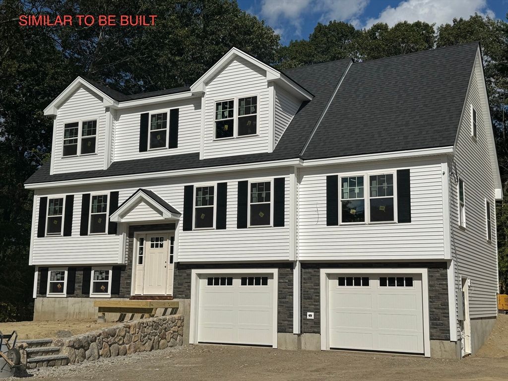 Attached, Exterior, Facade, Rowhouse