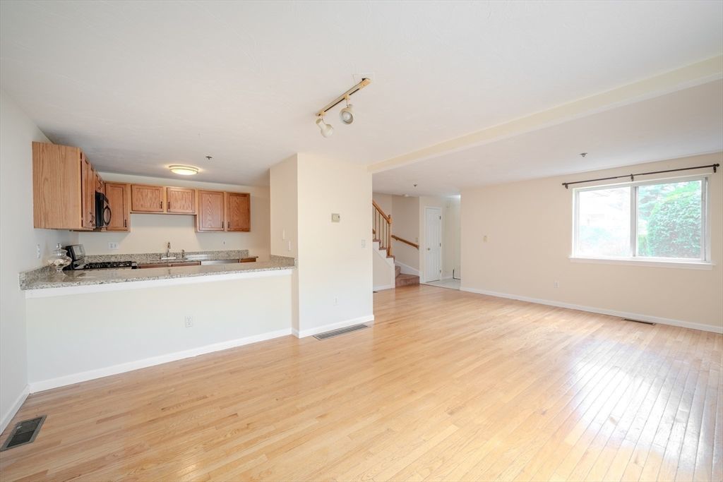 Empty room, Interior, Kitchen, Wood Texture Flooring