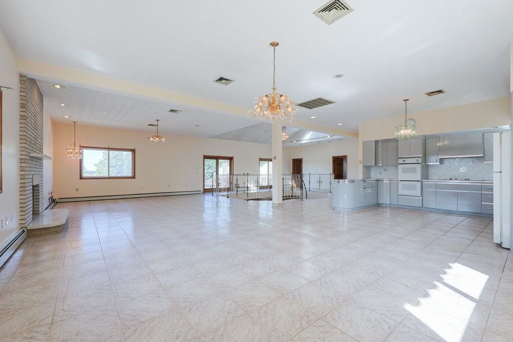 Chandelier, Interior, Kitchen, Pendant Lights, Recessed Lighting