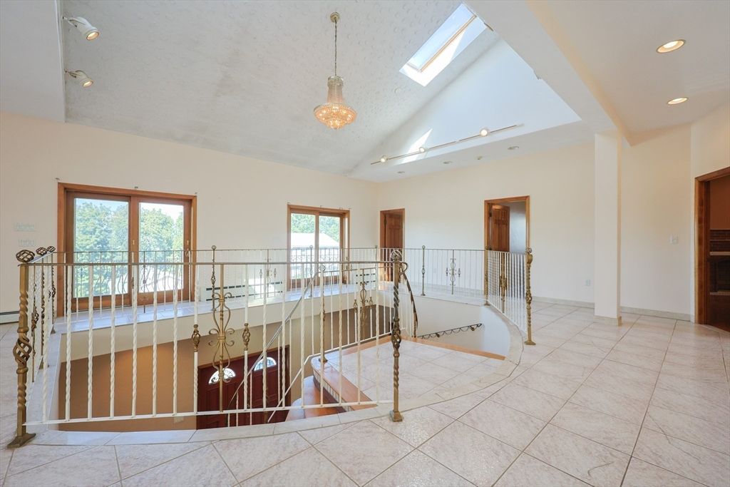 Chandelier, Interior, Recessed Lighting