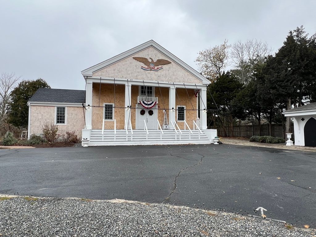 Exterior, Facade, None