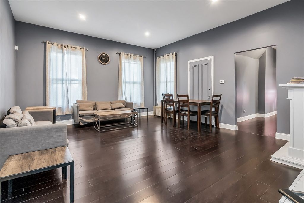 Dining room, Interior, Living room, Recessed Lighting, Wood Texture Flooring