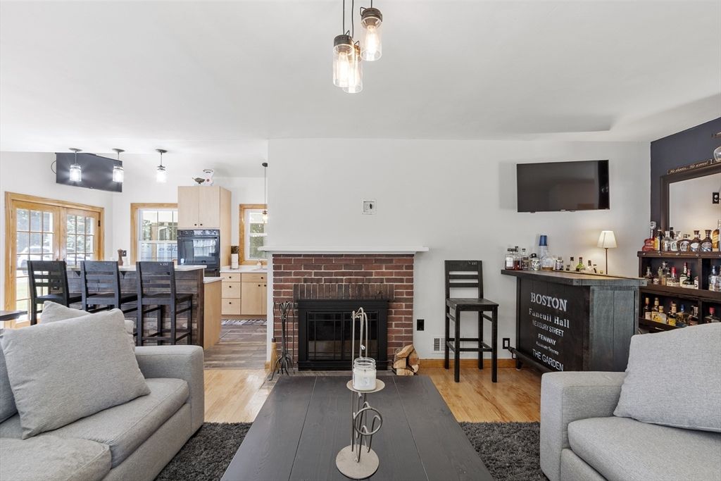 Dining room, Fireplace, Interior, Kitchen, Living room, Pendant Lights, Wood Texture Flooring