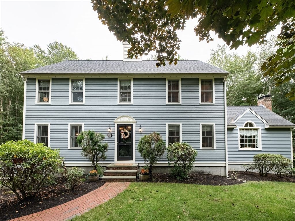 Exterior, Facade, Georgian