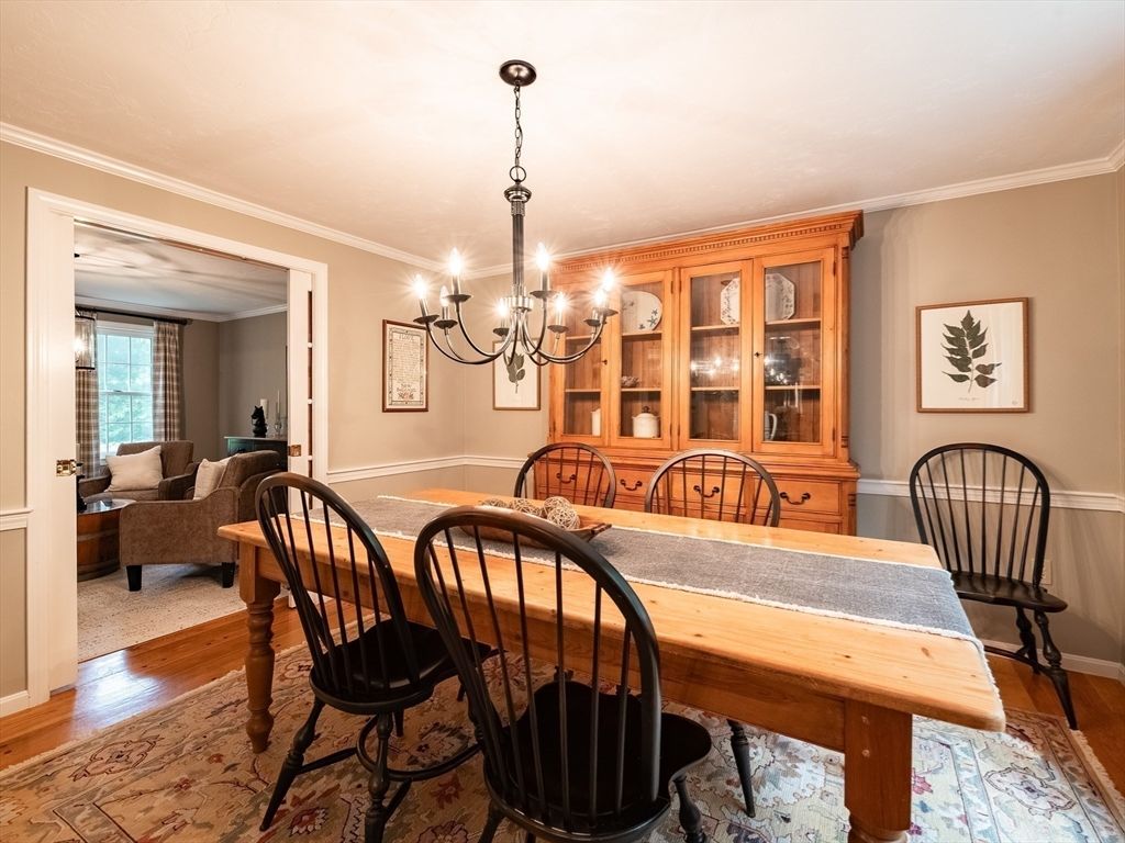 Chandelier, Dining room, Interior, Living room, Wood Texture Flooring