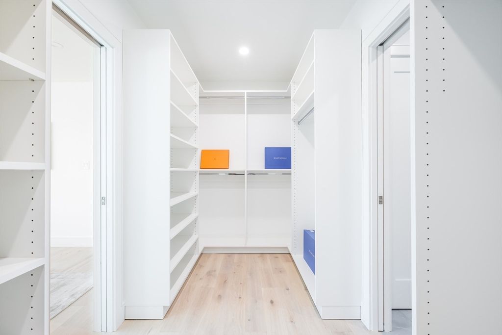 Interior, Recessed Lighting, Walk-in Closets, Wood Texture Flooring
