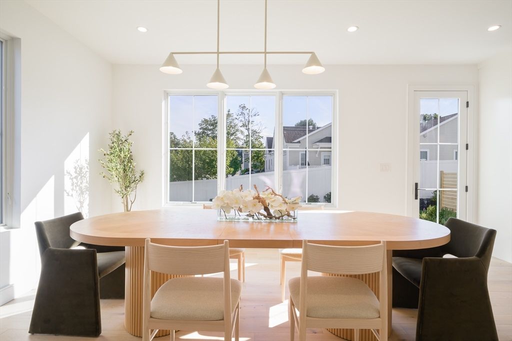 Dining room, Interior, Pendant Lights, Recessed Lighting, Wood Texture Flooring